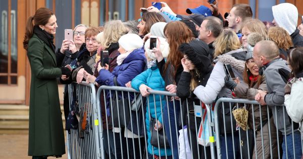 Krolowe I Robotnice Bieda Odciska Sie W Naszych Genach Tvp Tygodnik Magazyn Widzow I Czytelnikow