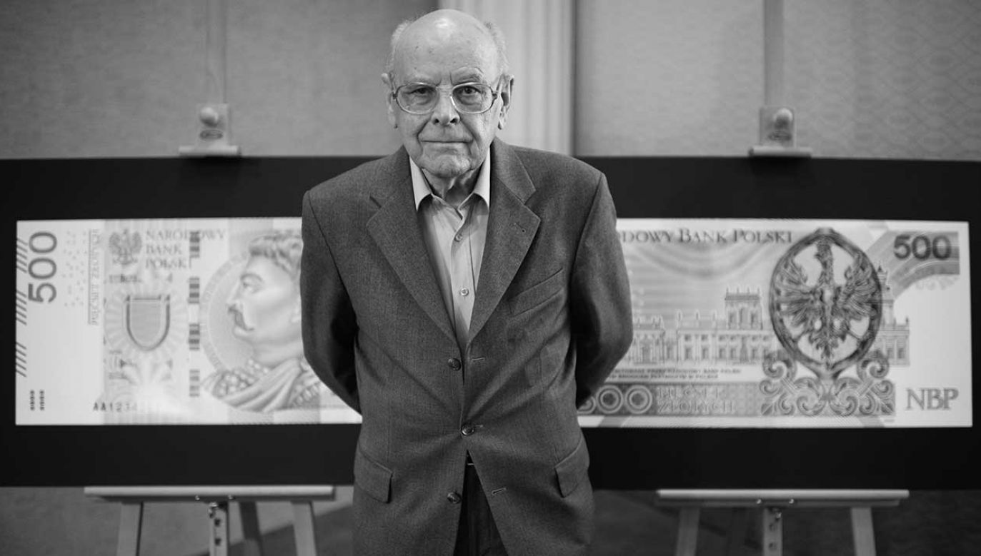 Andrzej Heidrich jest autorem m.in. wprowadzonego w 2017 roku banknotu o nominale 500 zł (fot. arch. PAP/Jacek Turczyk)