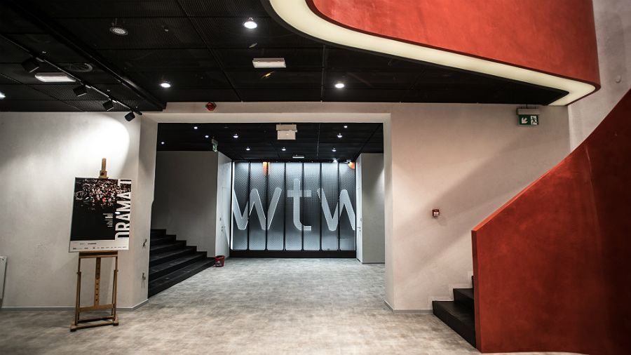 W czytaniach performatywnych występuje cały zespół Wrocławskiego Teatru Współczesnego oraz aktorzy i aktorki z Opola i Warszawy (fot. WTW)