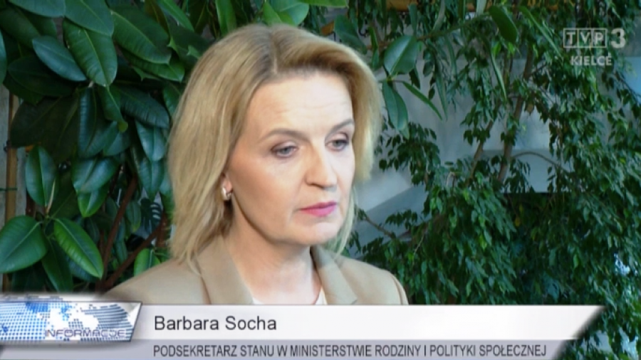 Jak pogodzić karierę z rodziną? W Kielcach gościła minister Barbara Socha
