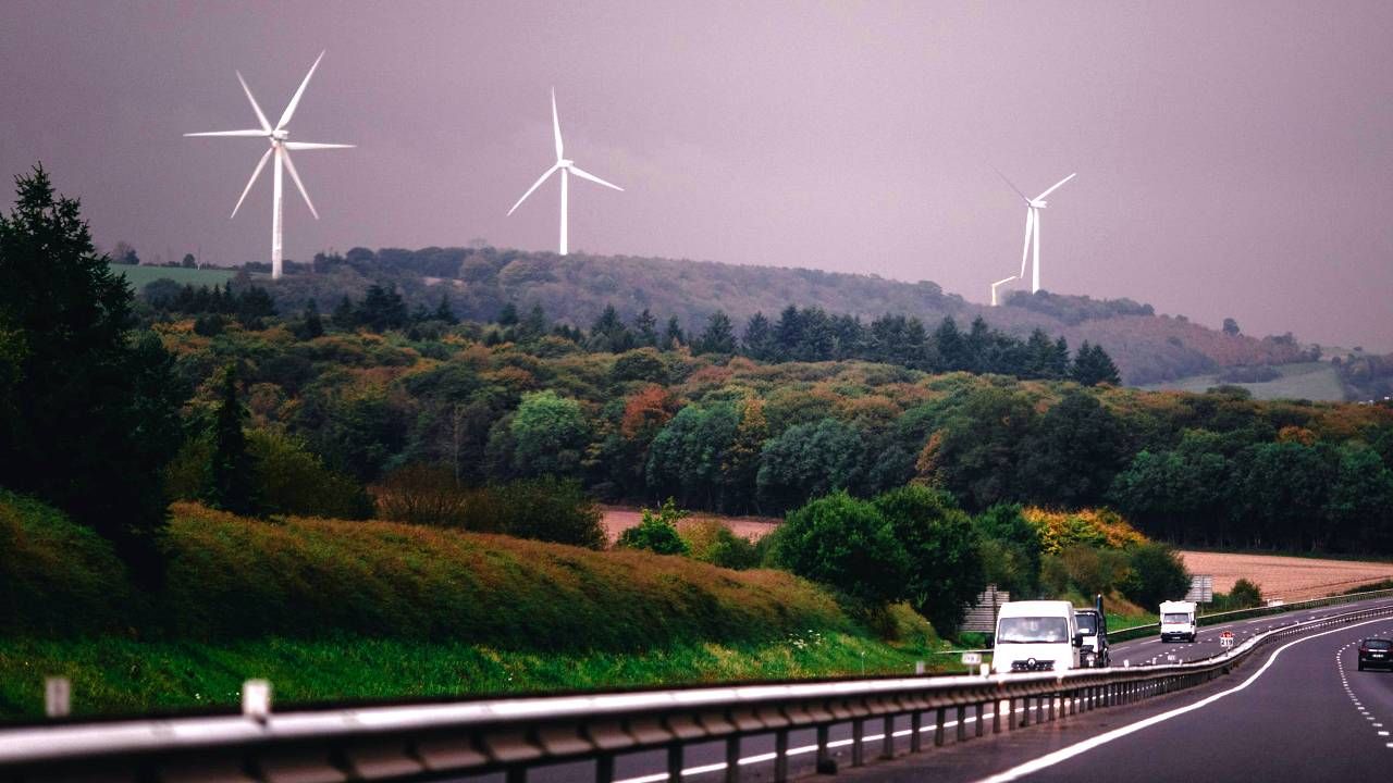 Środki zostaną przeznaczone m.in. na transformację energetyczną oraz zielony i inteligentny transport (fot. Pexels)