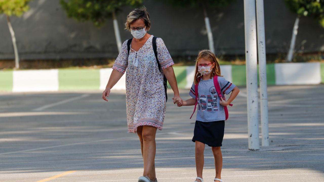 Jak 500 Plus zmieniło życie Polaków? (fot. Halil Fidan/Anadolu Agency via Getty Images) Jak 500 Plus zmieniło życie Polaków? (fot. Halil Fidan/Anadolu Agency via Getty Images)