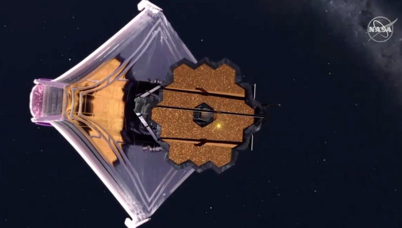 Kosmiczny Teleskop Jamesa Webba z powodzeniem zakończył rozkładanie swoich elementów (fot. TT/NASA)