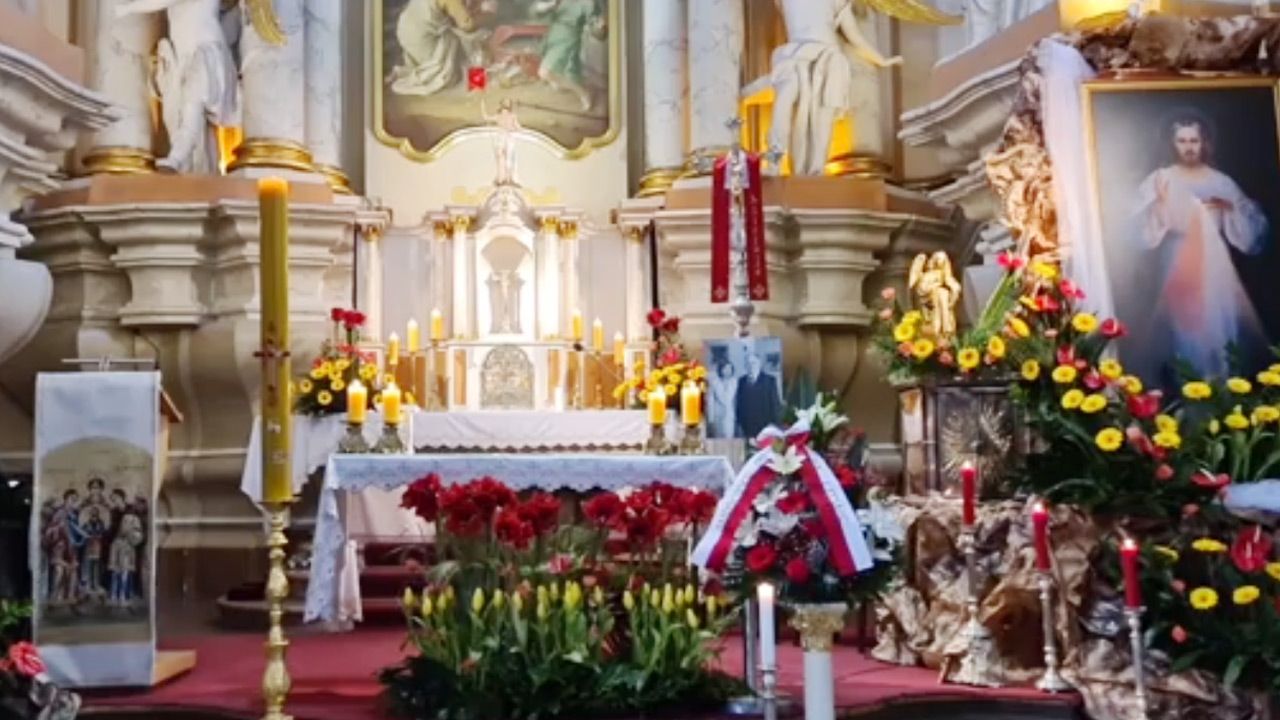 Msza św. na Litwie odbyła się z inicjatywy ambasady RP (fot. Facebook/Vilniaus Šv. arkangelo Rapolo parapija/Parafia św. Rafała Archanioła Wilnie) Msza św. na Litwie odbyła się z inicjatywy ambasady RP (fot. Facebook/Vilniaus Šv. arkangelo Rapolo parapija/Parafia św. Rafała Archanioła Wilnie)