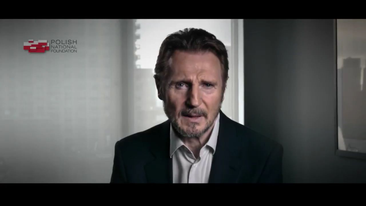 Aktor Liam Neeson wziął udział w spocie Polskiej Fundacji Narodowej (fot. tt/Fundacja_PFN)