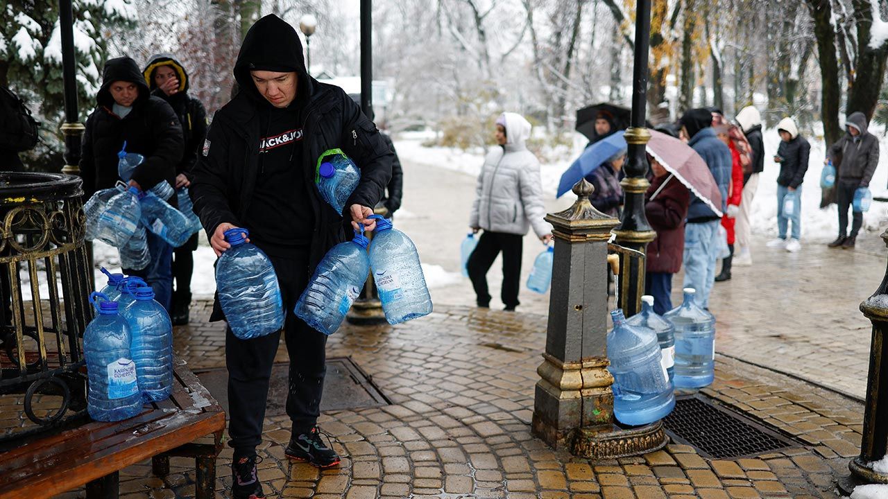 Ukraina potrzebuje pomocy humanitarnej (fot. VALENTYN OGIRENKO / Reuters / Forum)