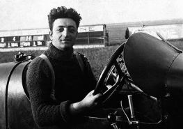 enzo-ferrari-czerwony-i-czarny