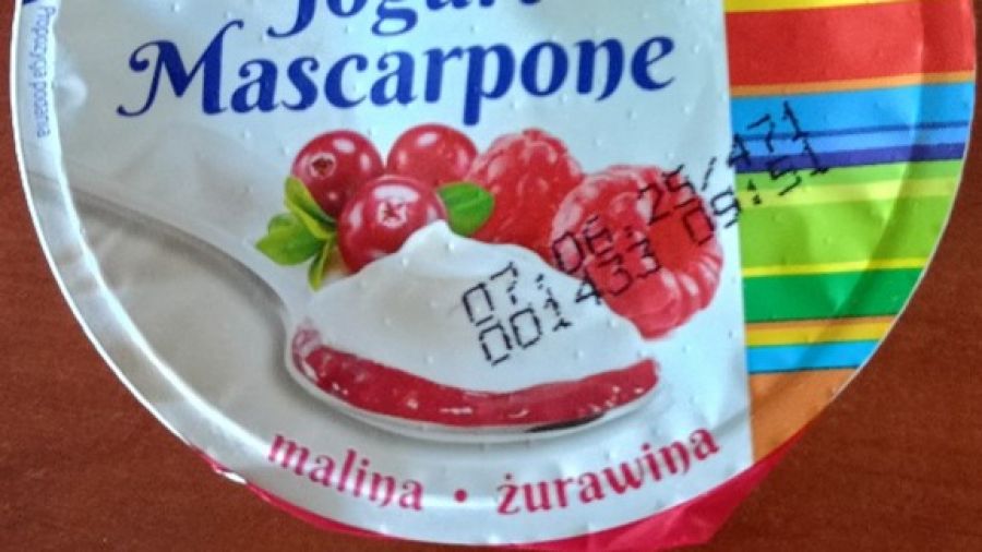 GIS, szkło w jogurcie, Łowicz, jogurt z mascarpone (fot. GIS)