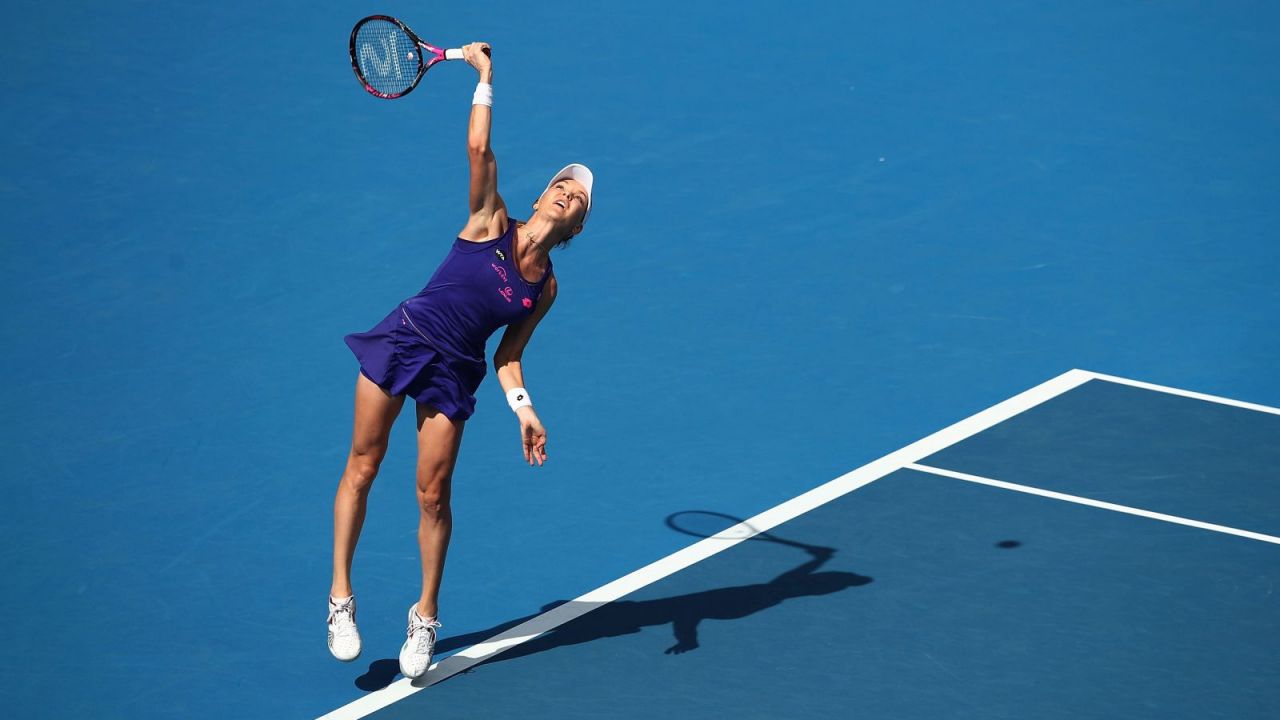 WTA Sydney 1/2 finału A. Radwańska B. Strycova (mecz) (sport.tvp.pl)