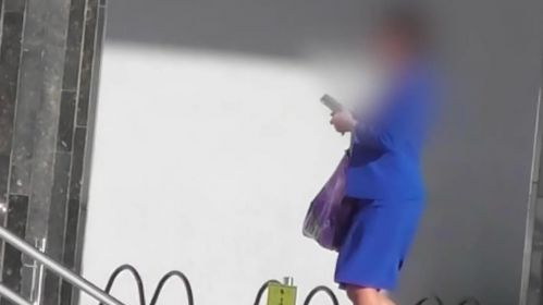 Затрыманая чыноўніца Міністэрства аховы здароўя. Скрыншот з відэа: МВД Беларуси / Telegram
