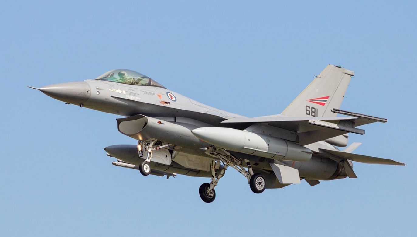 Norweski myśliwiec F-16 wkrótce ma trafić do Rumunii (fot. Shutterstock)