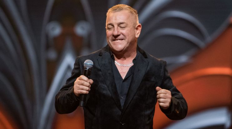 Krzysztof Warzecha – „Sailing”; „The Voice Senior”, Finał, 15 lutego 2025