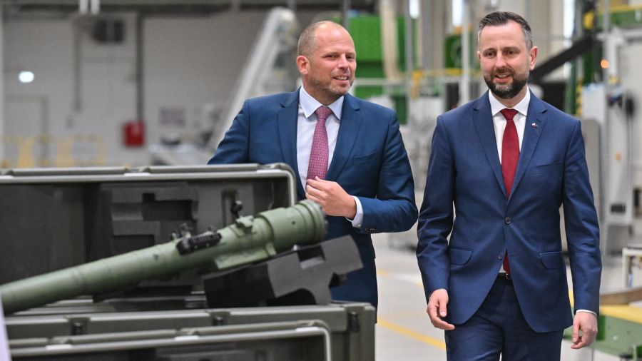 Belgium's Defense Minister Theo Francken and his Polish counterpart Władysław Kosiniak-Kamysz. (PAP/Piotr Polak)