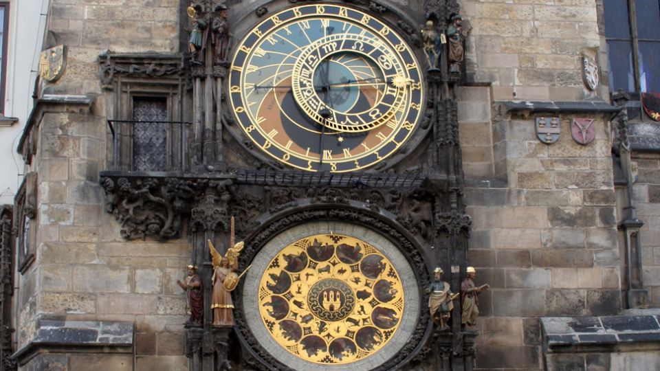 Zegar Astronomiczny Wrocil Na Rynek Starego Miasta W Pradze Tvp Info