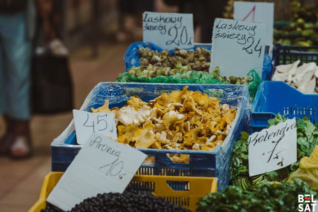 Цены на одном из рынков Варшавы. Фото: Белсат