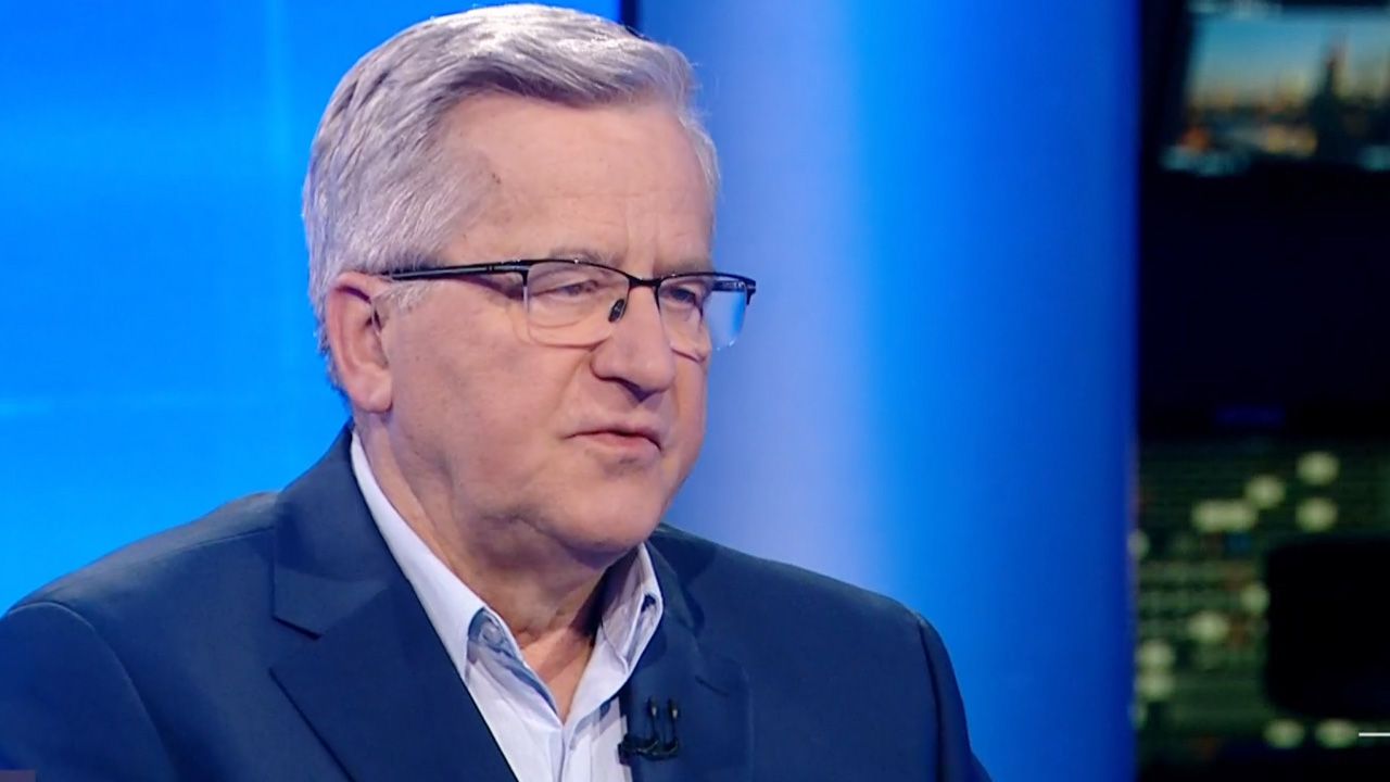 Komorowski krytykuje Zełenskiego. „Strasznie głupi