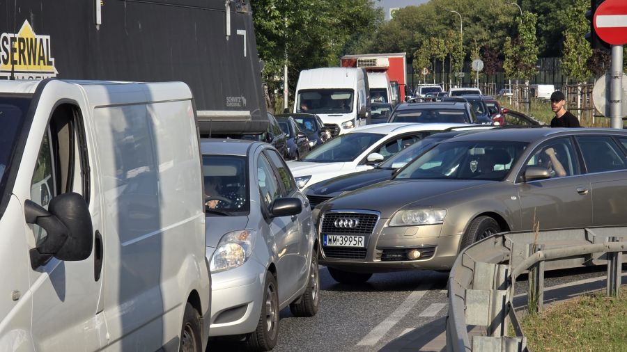 Protest Ostatniego Pokolenia na Wale Miedzeszyńskim. Fot.: TVP3 Warszawa
