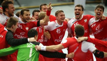 Spośród 18 zawodników reprezentacji, którzy wywalczyli brąz na MŚ w Katarze, w piłkę gra wciąż już tylko pięciu (fot. Getty) a (fot. Getty)