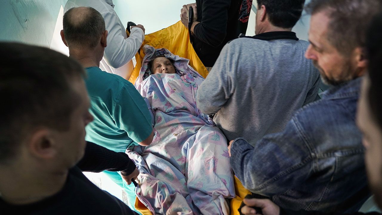 Szpital w Chersoniu został ostrzelany (fot. Taras Ibragimov/Suspilne Ukraine/JSC "UA:PBC"/Global Images Ukraine via Getty, zdjęcie ilustracyjne)