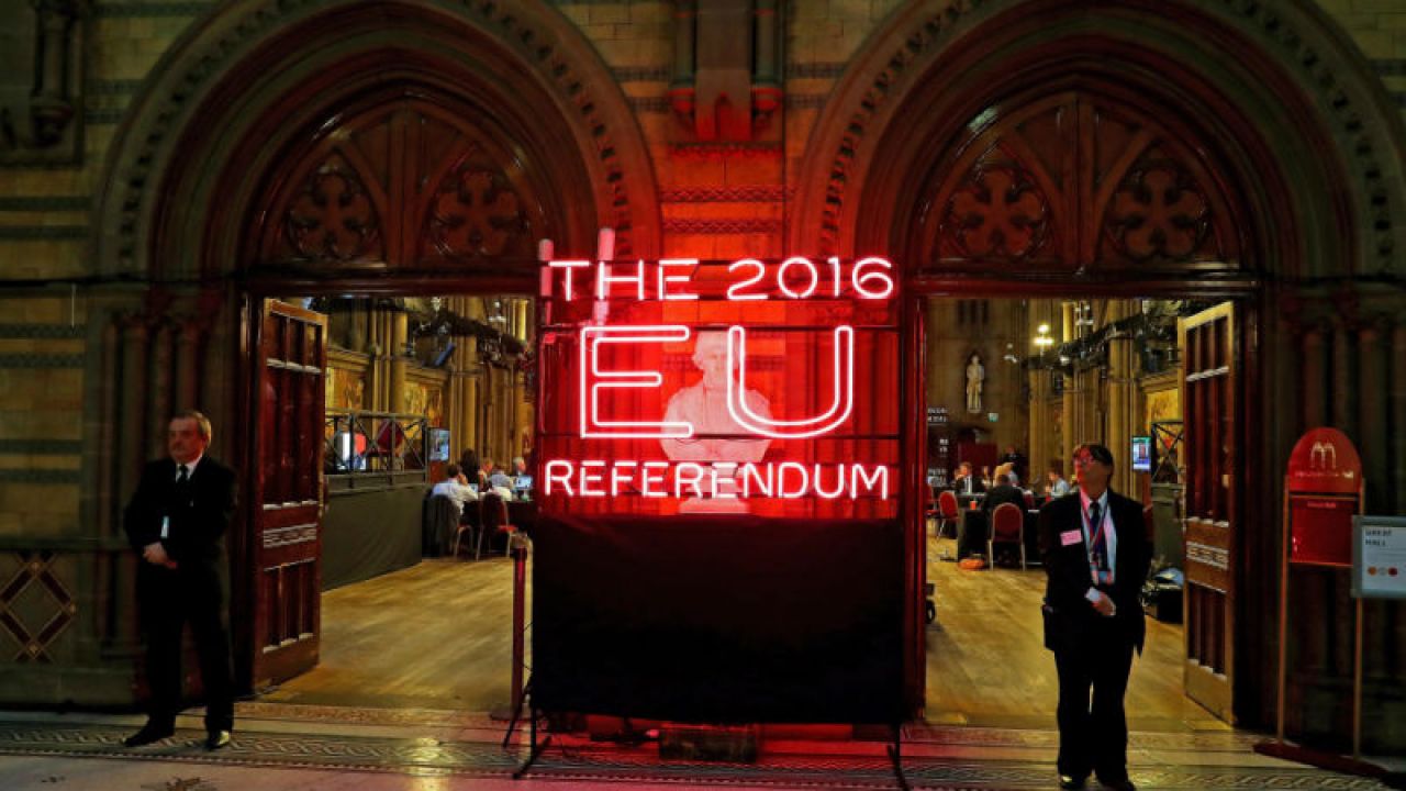 W czwartkowym referendum 51,9 proc. Brytyjczyków głosowało za Brexitem (fot.