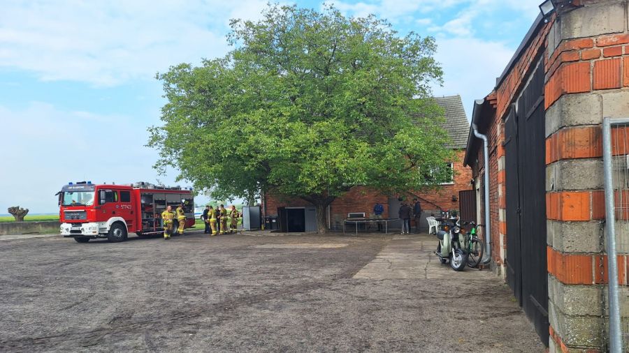 Domaradzice pożar domu jednorodzinnego, pożar rawicki ofiara pożaru (fot. KP PSP Rawicz)