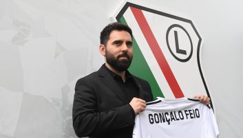 Goncalo Feio po raz pierwszy poprowadzi Legię Warszawa na własnym stadionie. Rywalem będzie Śląsk Wrocław. Transmisja w TVP! (fot: PAP) Goncalo Feio po raz pierwszy poprowadzi Legię Warszawa na własnym stadionie. Rywalem będzie Śląsk Wrocław. Transmisja w TVP! (fot: PAP)