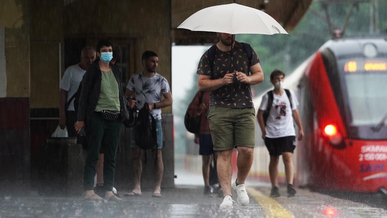 IMGW ostrzega przed nawałnicami (fot. Forum/Mateusz Wlodarczyk) IMGW ostrzega przed nawałnicami (fot. Forum/Mateusz Wlodarczyk)