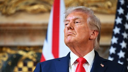 Президент США Дональд Трамп выступает во время совместной пресс-конференции с премьер-министром Великобритании Киром Стармером. Эйлсбери, Великобритания. 18 сентября 2025 года. Фото: Leon Neal / POOL / AFP / East News