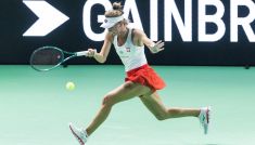 Magdalena Fręch – Marie Bouzkova, Hiszpania – Polska. Billie Jean King Cup (fot. TVP SPORT)