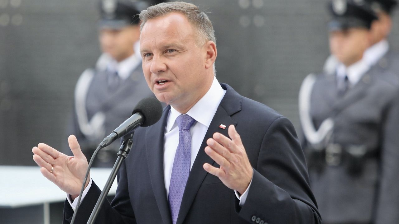 Andrzej Duda zgadza się ze stanowiskiem I prezes Sądu Najwyższego (fot. PAP/W.Olkuśnik) Andrzej Duda zgadza się ze stanowiskiem I prezes Sądu Najwyższego (fot. PAP/W.Olkuśnik)