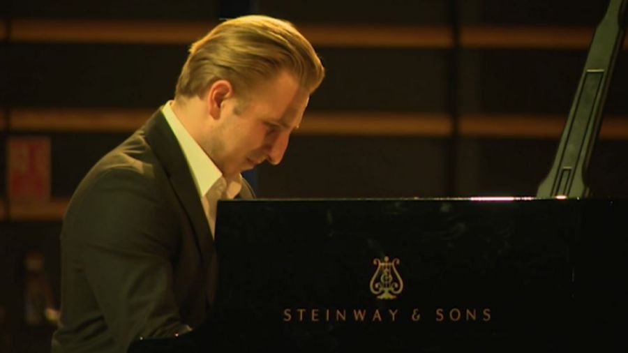 Karol Malczewski wystąpił w olsztyńskiej filharmonii
