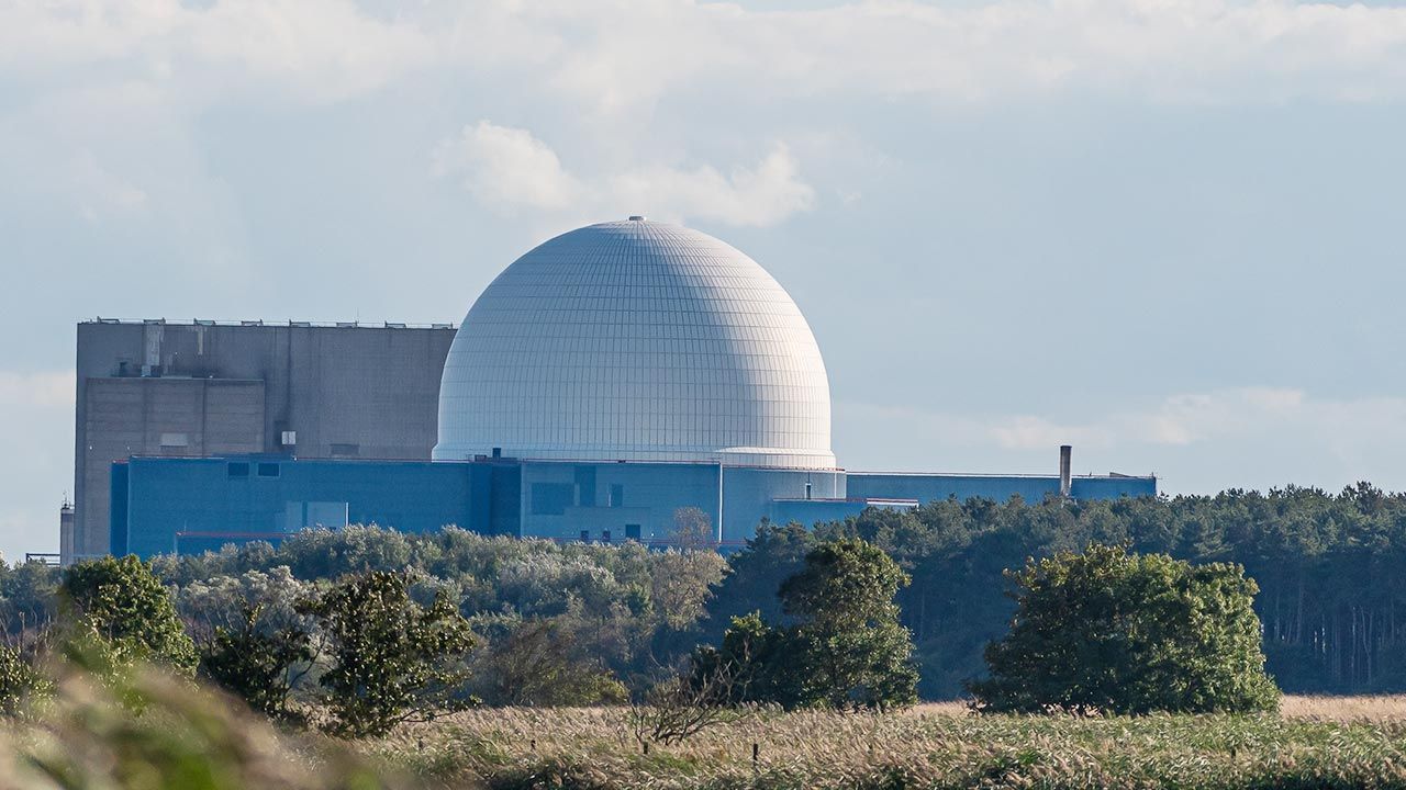 Polska planuje budować nowoczesne, ale sprawdzone i duże reaktory typu PWR (fot. Shutterstock)