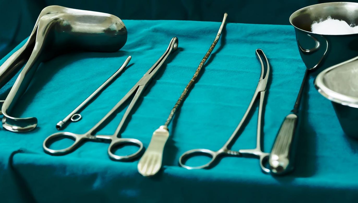 Lekarze z podlaskich szpitali odmówili aborcji 14-letniej dziewczynce (fot. Shutterstock/StockKK)