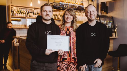 Церемония награждения премией IV Free Belarus Business Award в кафе Connect. Варшава, Польша. 
