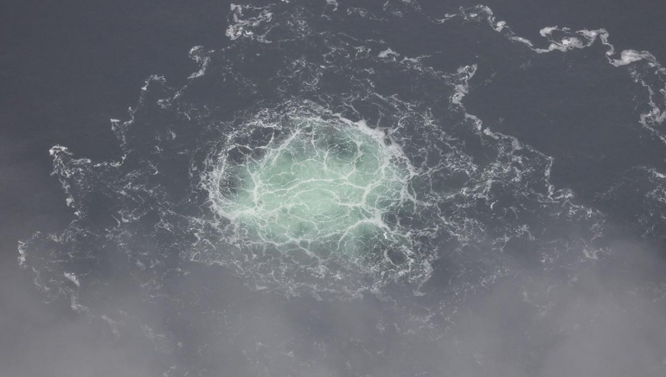 Podwodne eksplozje rozerwały rurociągi Nord Stream (fot.  Swedish Coast Guard via Getty Images)