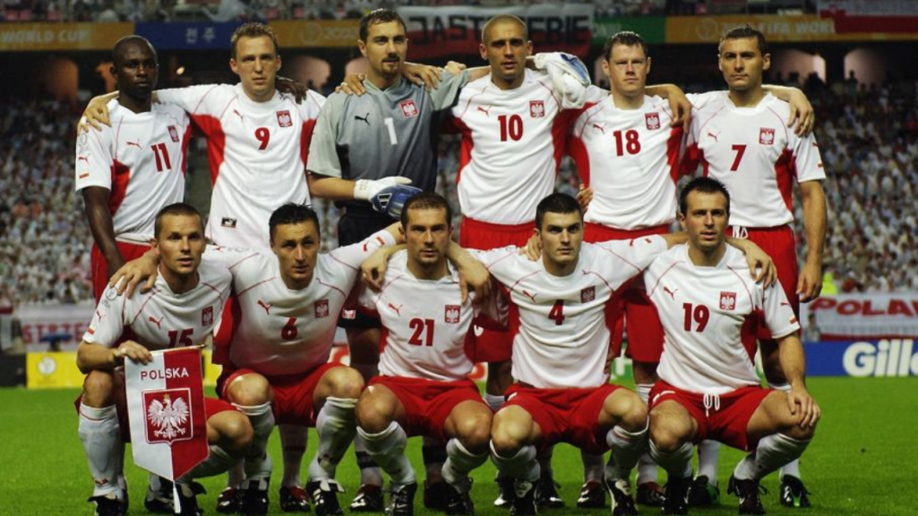 Na zdjęciu reprezentacja Polski na MŚ 2002 (fot. Getty Images)