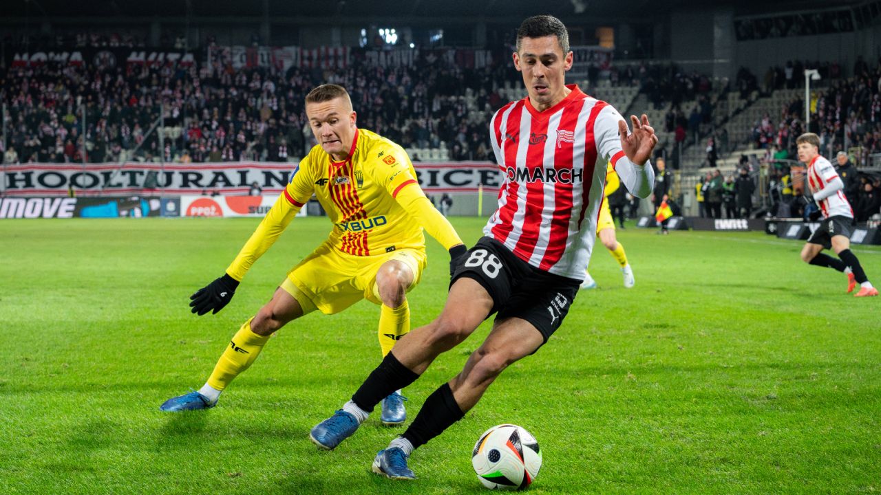 Patryk Sokołowski może trafić do Azji? Polski pomocnik budzi zainteresowanie na rynku transferowym (fot: Getty)