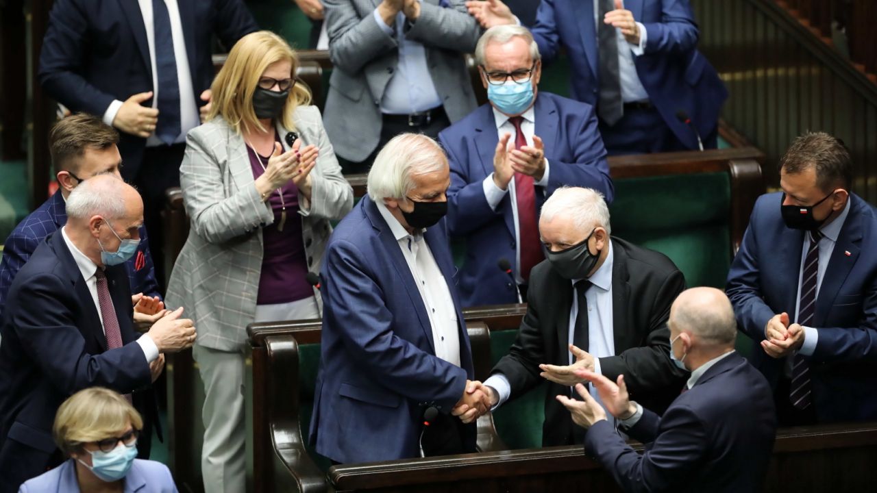 Sejm odrzucił wniosek o odwołanie Ryszarda Terleckiego (fot. PAP/Wojciech Olkuśnik) Sejm odrzucił wniosek o odwołanie Ryszarda Terleckiego (fot. PAP/Wojciech Olkuśnik)