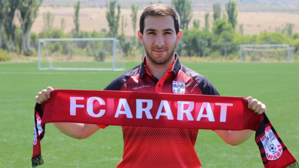 Agwan Papikyan (fot. Ararat Erywań/Facebook) A