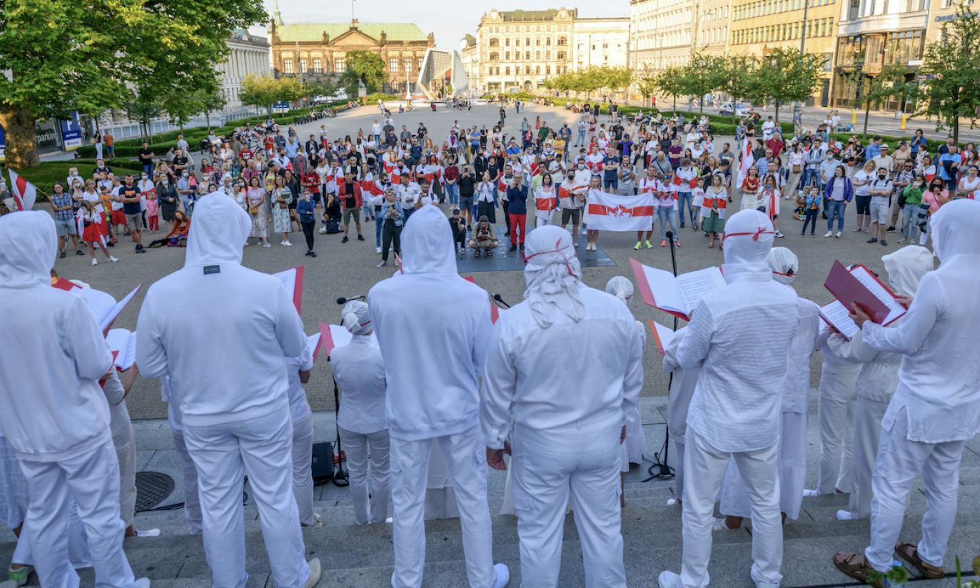 Występ białoruskiego Wolnego Chóru w Poznaniu