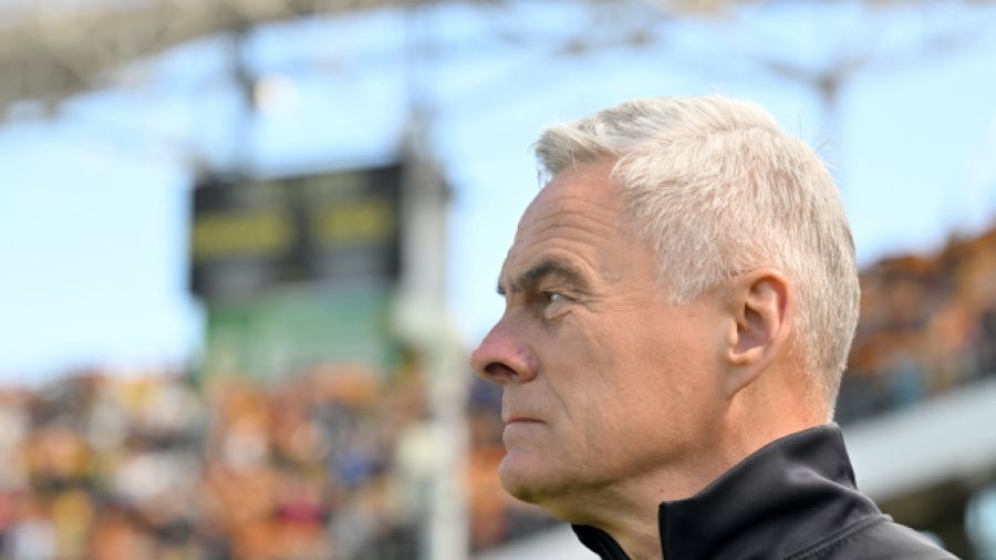 Korona przed meczem z GKS Katowice. Trener: walczymy o jak najwyższą lokatę w tabeli. Zdjęcie: Piotr Polak, PAP