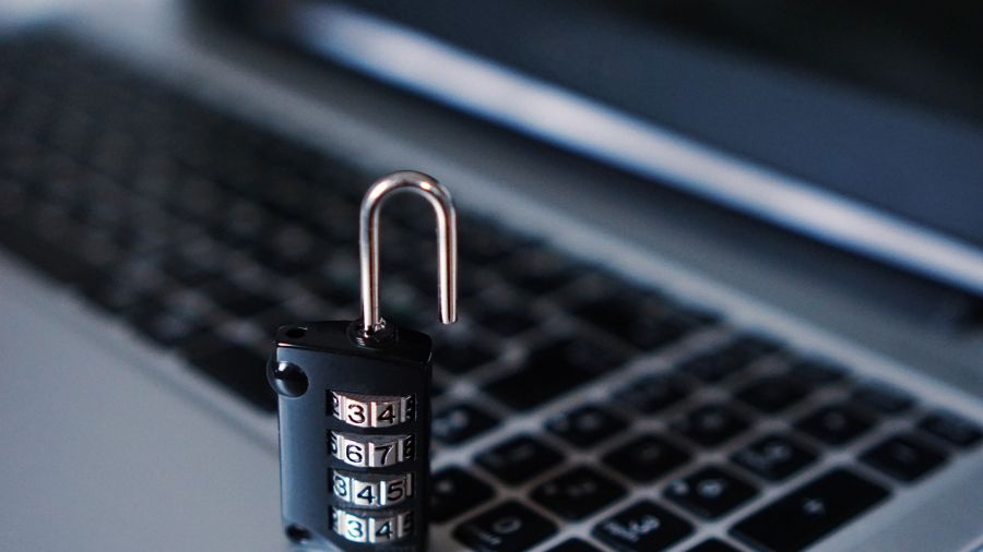 Cyberataki powszechne w Polsce. Gorzej w UE jest tylko w jednym kraju 