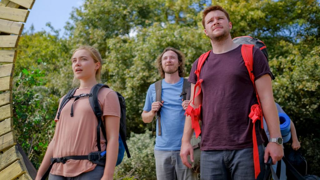 Bohaterowie lecą do Szwecji na święto ludowe Midsommar, które rozpoczyna lato. Fot. Materiały prasowe TVP
