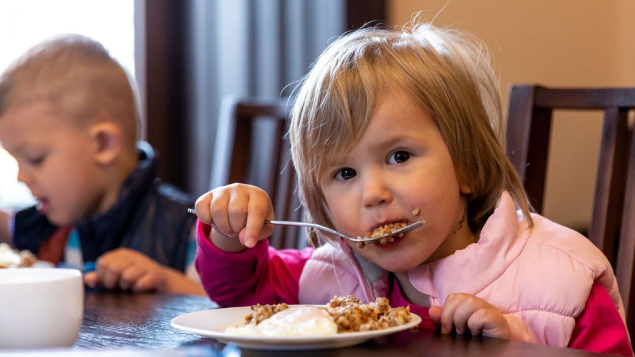 Problemy żołądkowe dotyczyły głównie dzieci w wieku od 2 do 16 lat (fot. Getty Images/Dominika Zarzycka/SOPA Images/LightRocket, zdjęcie ilustracyjne)