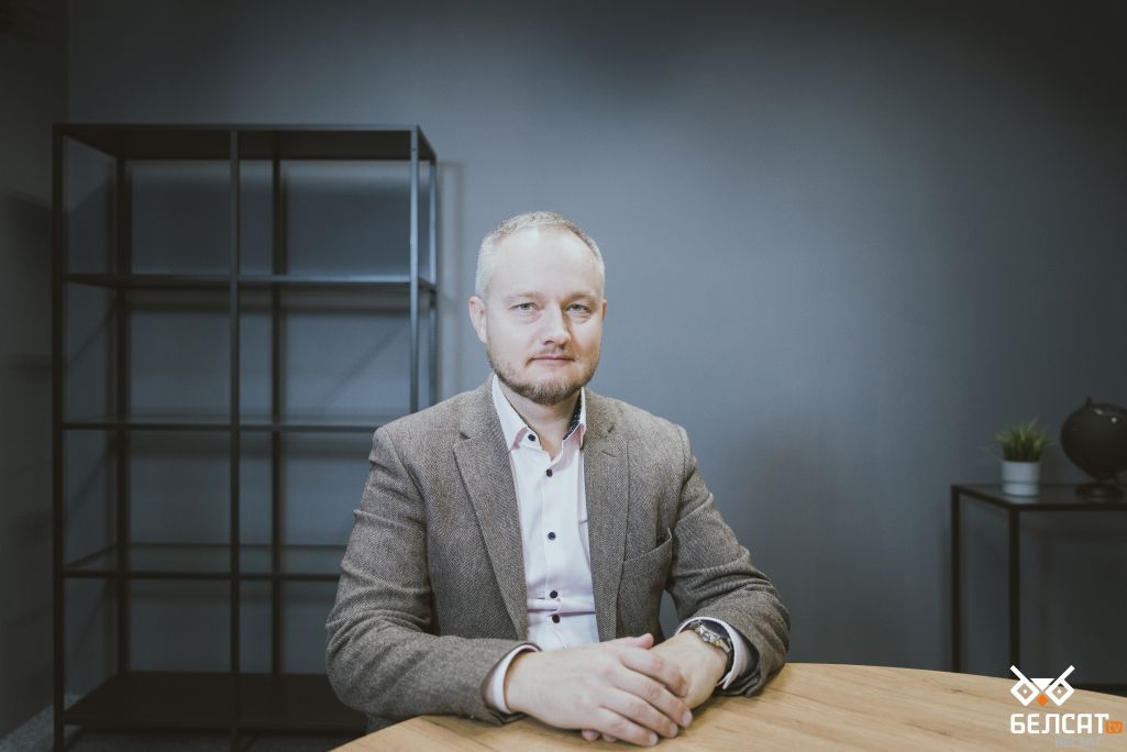 Александр Азаров, представитель инициативы BYPOL (Фота: Аліса Ганчар)