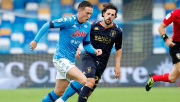 Piotr Zieliński podczas niedzielnego meczu z Genoą (fot. Getty Images) Czy koronawirus w Genoi wpłynie na mecz Juventus – Napoli