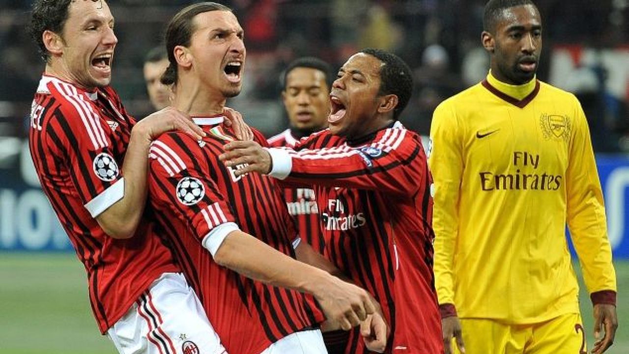 Czy Milan stać na efektowną grę w meczu z Barceloną? (fot. PAP/EPA)