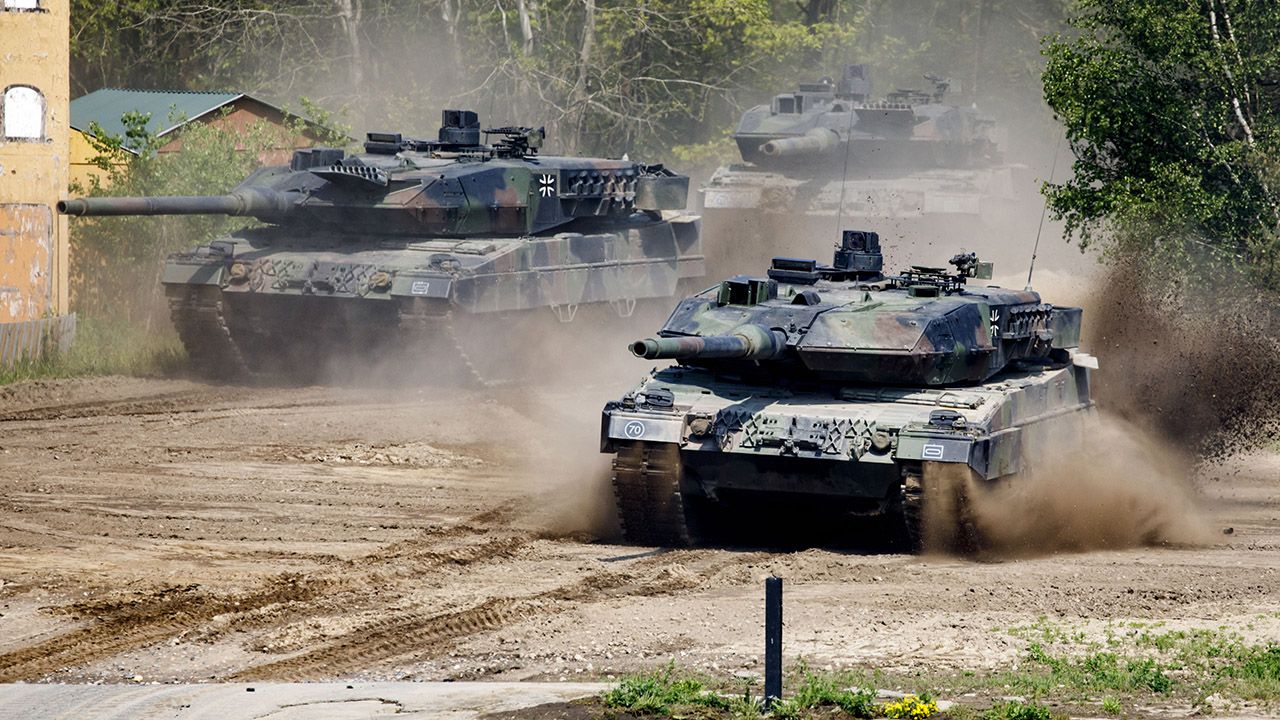 „Oferta” Niemiec obejmowała zaledwie 20 starszych czołgów Leopard (fot. Morris MacMatzen/Getty Images)