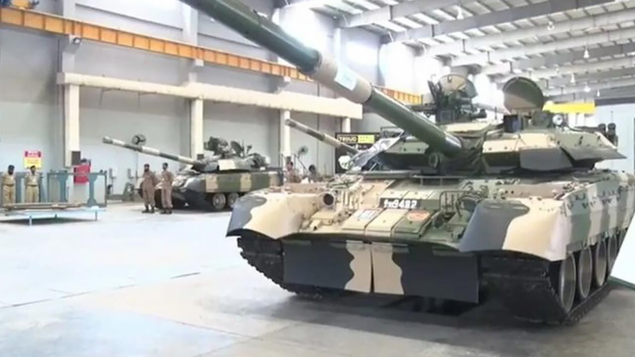T-80UD to ulepszona wersja radzieckiego czołgu T-80 (fot. TT)