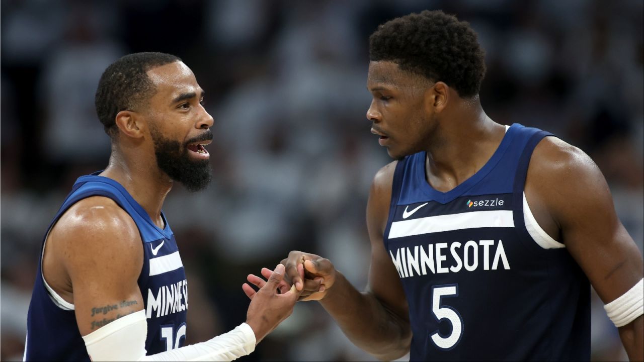 Koszykarze Minnesoty Timberwolves zanotowali zwycięstwo z Golden State Warriors (fot. Getty Images)